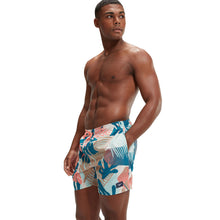 Load image into Gallery viewer, Leaf Printed Leisure 16&quot; Watershort